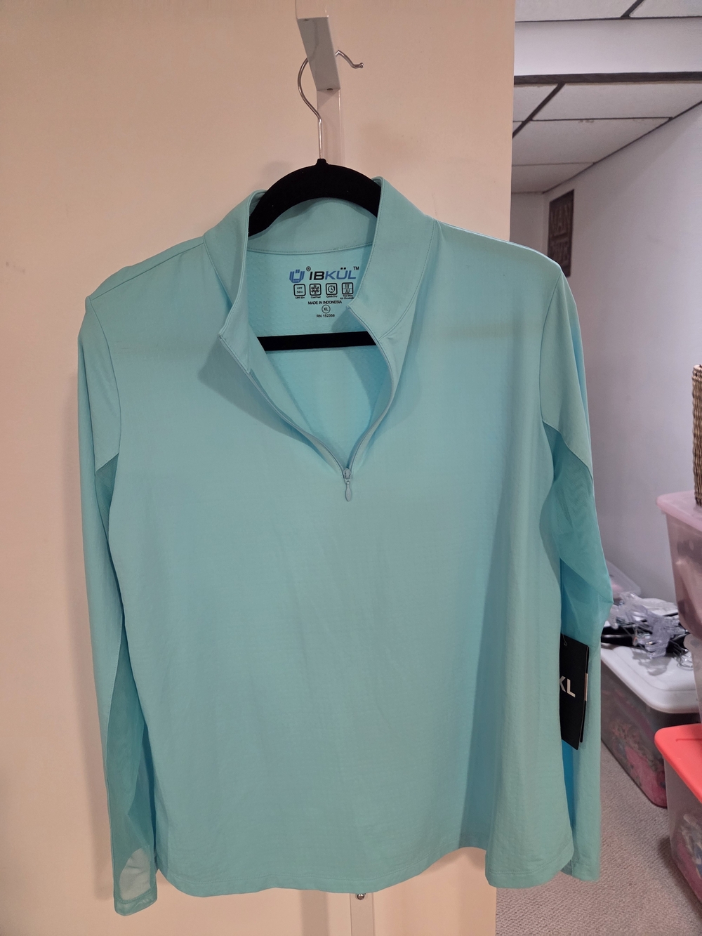 Women's Aqua Quarter-Zip Performance Shirt